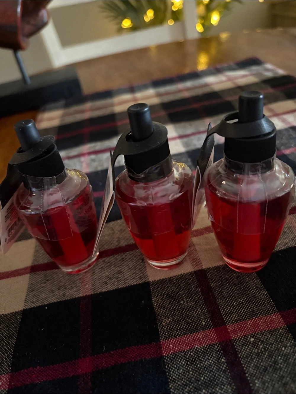 Nwt (3) Strawberry Pound Cake Refill Bottles - Picture 2 of 3
